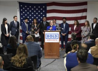 Los nuevos congresistas latinos de EEUU avisan: «Llegamos para quedarnos»