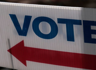 EEUU vota con dos contendientes a la sombra: Biden y Trump