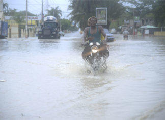El Gobierno dominicano declara el estado de emergencia por las lluvias en la capitalL