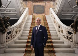 El ministro de Trabajo de República Dominicana dice que «regularizar 245.000 empleos domésticos tomará tiempo»