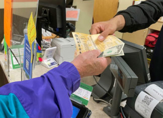 El premio de lotería Powerball alcanza los 1.900 millones