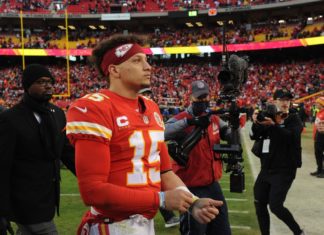 Los Eagles suman la décima, Rodgers dispara las alarmas y los Chiefs vuelan