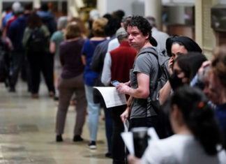 Pennsylvanians scurry to fix mail-in ballots after ruling