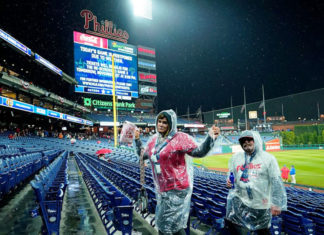 World Series: Tied 1-all, Astros-Phils resume after rainout