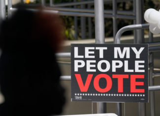 Con un alto escrutinio, EEUU vota sin grandes contratiempos