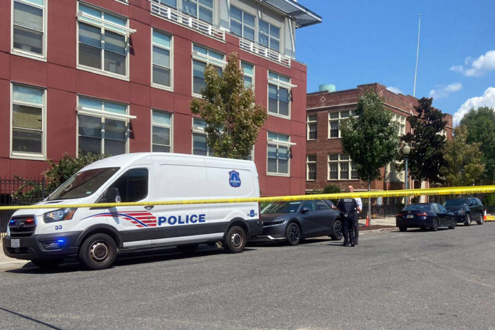 Cuatro estudiantes heridos en tiroteo cerca de un instituto de Philadelphia