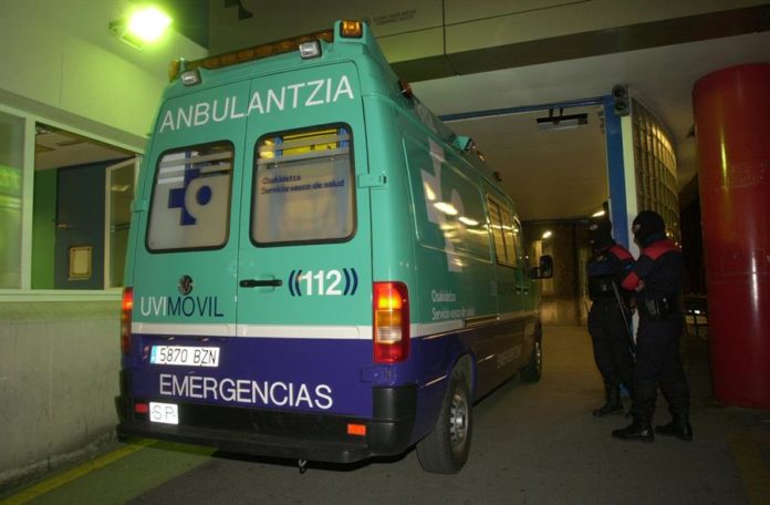 Apuñala y golpea con sartén a su madre por reprobar el desorden de su cuarto