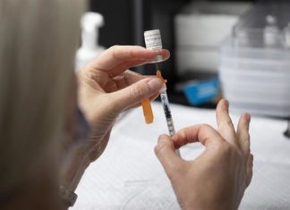 EE.UU. aprueba el refuerzo contra ómicron para menores de cinco años