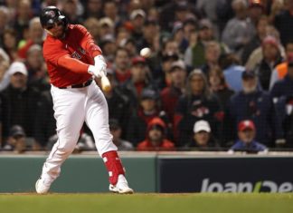 El puertorriqueño Christian Vázquez alcanza un acuerdo con los Mellizos