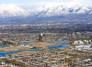 International migration drove US population growth in 2022