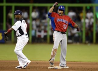 Jugadores de la MLB imparten una clínica de béisbol a cientos de niños en Santo Domingo