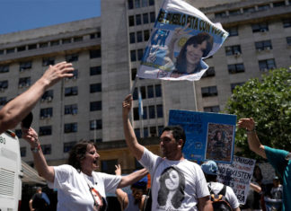 Vicepresidenta argentina critica condena a 6 años de cárcel