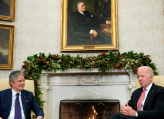 La migración venezolana en Ecuador centra diálogo de Lasso y Biden en Washington