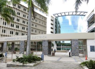 Asignan 68,5 millones de dólares a la eléctrica de Puerto Rico tras huracán