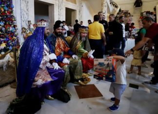 Los Reyes Magos de Juana Díaz llegan al Capitolio de Puerto Rico