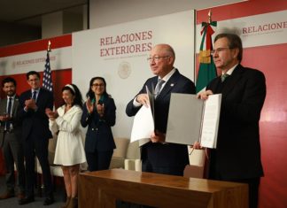 México y Estados Unidos firman memorandos de trabajo y migración de menores