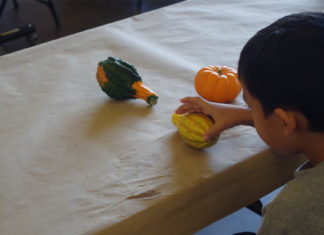 Migración masiva en Denver impulsa a iglesias latinas a «reimaginar» su ayuda