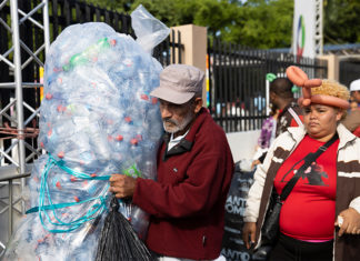 Recolectan 2,2 millones de botellas plásticas en la capital dominicana