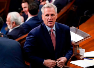 Republicanos de la Cámara de Representantes de EEUU niegan a Kevin McCarthy la presidencia