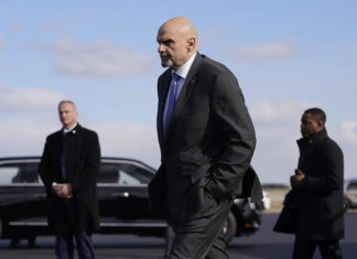 Fetterman draws praise for getting help for depression