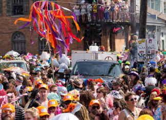 Mardi Gras arranca con júbilo e inquietud por la violencia