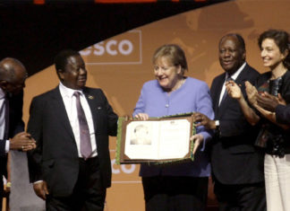UNESCO otorga premio de la paz a Angela Merkel