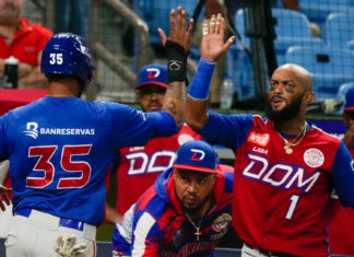 Dominicanos triunfan en el Beisbol