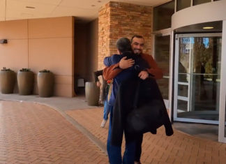 Excarcelados nicaragüenses analizan su futuro tras ser expulsados de su país