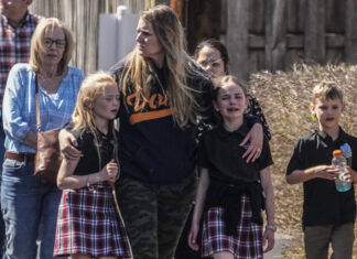 Policía confirma que la autora del tiroteo en escuela tenía 28 años