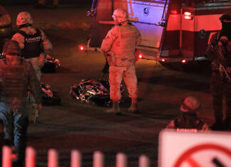 Guatemala confirma muerte de 28 migrantes durante incendio en México