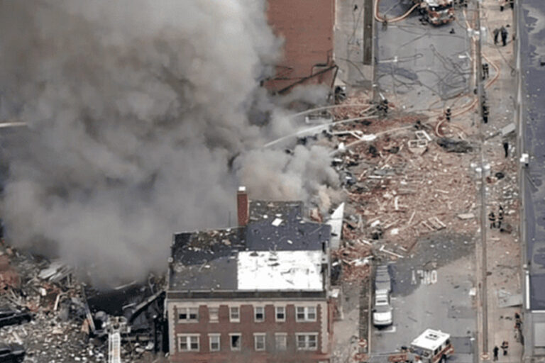 Hallan 4to cuerpo en explosión de chocolatera en EE. UU.