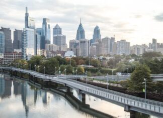 Advertencia por derrame químico en el río a residentes de Filadelfia