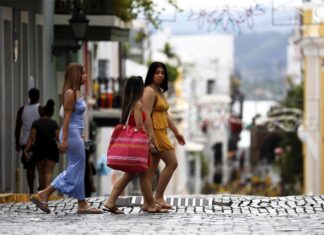 Puerto Rico perdió un 2 % en su población de 2020 a 2022