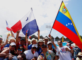 Puerto Rico baila al ritmo de la salsa con homenajes a Miranda y Tito Puente
