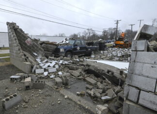 Suben a 29 los muertos por tornados en EE. UU., con miles de casas destrozadas