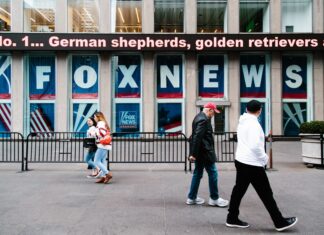 Fox paga 787 millones para evitar juicio por mentiras sobre fraude electoral