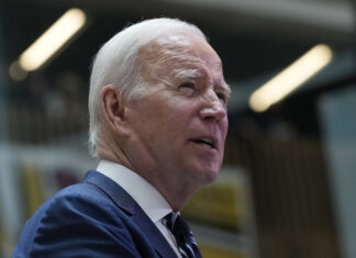 Biden firma un decreto para mejorar el acceso a guarderías