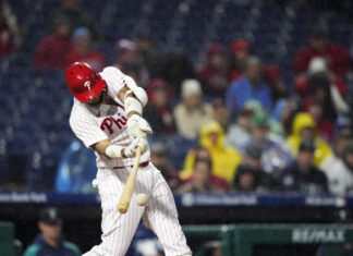 Filis se sobreponen a lesión de Walker; vencen a Marineros