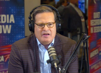 Americano Media busca llenar el vacío conservador en medios hispanos de EE. UU.