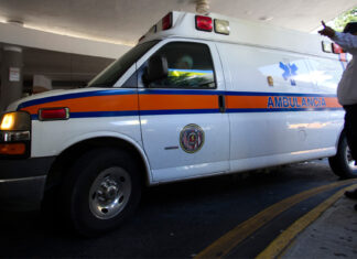 Un hombre roba una ambulancia tras accidente en el norte de Puerto Rico