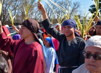 Latinomericanos en el área de Washington celebran la Semana Santa
