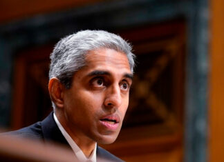 8 tips for parents and teens on social media use — from the US surgeon general