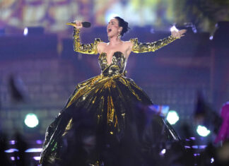 Lionel Richie y Katy Perry cantan en el concierto real