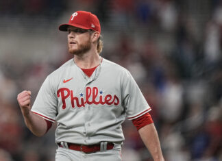 Kimbrel llega a 400 salvamentos, Filis derrotan 6-4 a Bravos