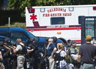 Arrestan en EE. UU. al principal sospechoso del tiroteo de Texas