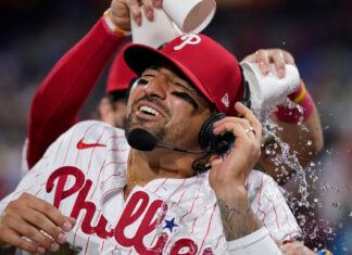 Castellanos da a Filis victoria sobre Azulejos