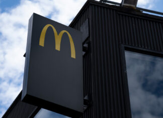 Más de 300 menores, dos de 10 años, explotados laboralmente en restaurantes