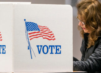 Más de la mitad de los votantes habilitados concurrieron a sufragar en 2022