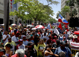 Tres detenidos en protesta en el Día del Trabajador en Puerto Rico