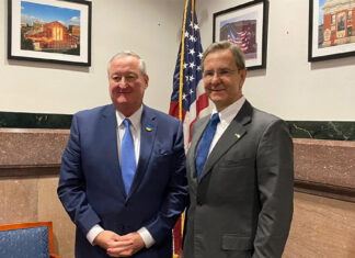 Primer encuentro entre el embajador mexicano y Filadelfia